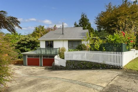 Photo of property in 77 Resolution Road, Welcome Bay, Tauranga, 3112