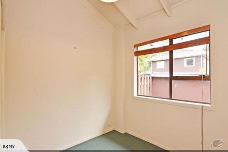 Photo of property in 1/77 Konini Road, Titirangi, Auckland, 0604