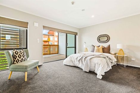 Photo of property in 215 Hobsonville Point Road, Hobsonville, Auckland, 0616