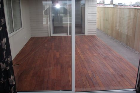 Photo of property in 23 Pounamu Place, Pegasus, 7612