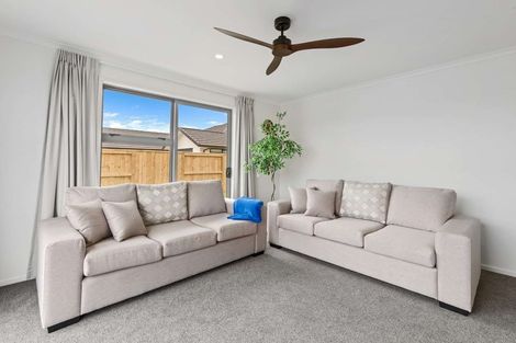 Photo of property in 36 Manawa Road, Papamoa Beach, Papamoa, 3118