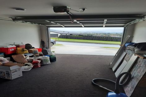 Photo of property in 6 Ulcoats Lane, Pokeno, 2402