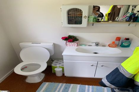 Photo of property in 65 South Karori Road, Karori, Wellington, 6012