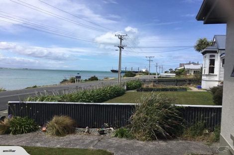 Photo of property in 174 Marine Parade, Bluff, 9814