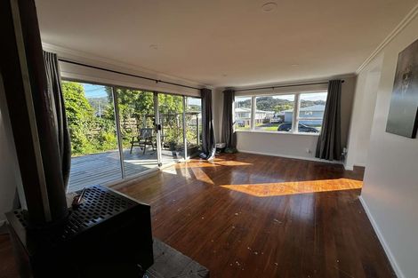 Photo of property in 31 Karamu Crescent, Wainuiomata, Lower Hutt, 5014