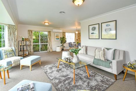 Photo of property in 1/55 Scenic Drive, Hillpark, Auckland, 2102