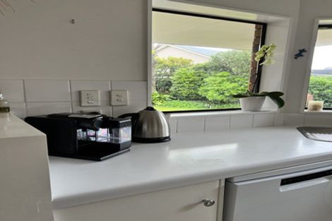 Photo of property in 41 Hibiscus Avenue, Mount Maunganui, 3116