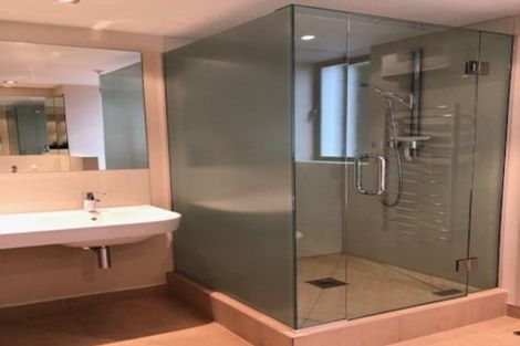 Photo of property in 2/167 Tamaki Drive, Kohimarama, Auckland, 1071