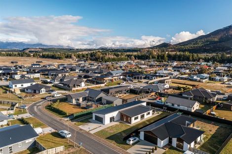 Photo of property in 6 Pennycook Place, Lake Hawea, Wanaka, 9382