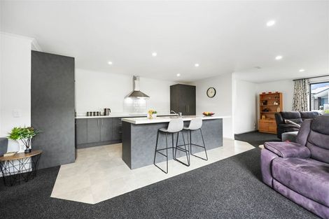 Photo of property in 7 Whanau Avenue, Baverstock, Hamilton, 3200