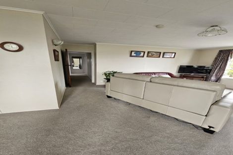 Photo of property in 2/5 Danvers Street, Havelock North, 4130