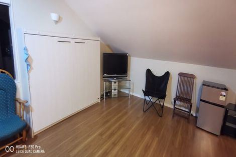 Photo of property in 23a Scarboro Terrace, Murrays Bay, Auckland, 0630