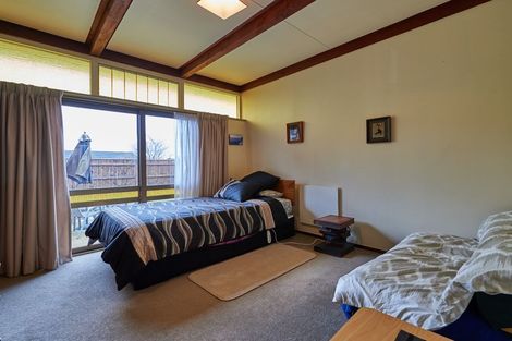 Photo of property in 36 Chippendale Crescent, Highbury, Palmerston North, 4412