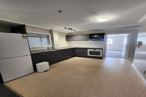 Photo of property in Monvie Apartments, 212/15 Holland Street, Te Aro, Wellington, 6011