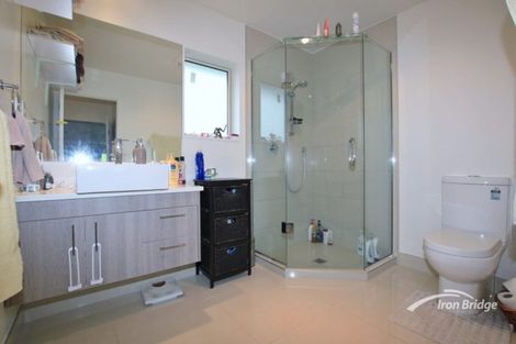 Photo of property in 12 Fern Court, Orewa, 0931