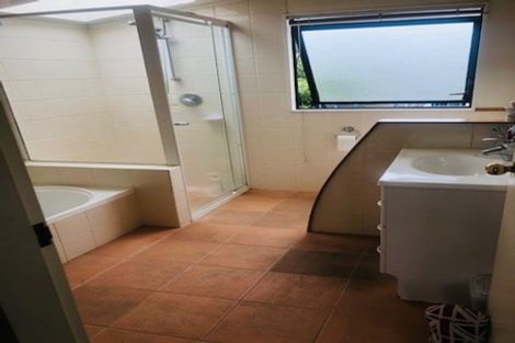 Photo of property in 5 Makora Road, Otaihanga, Paraparaumu, 5036