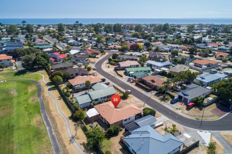 Photo of property in 16 Checketts Place, Papamoa Beach, Papamoa, 3118