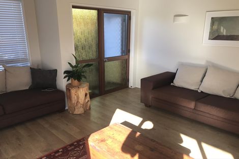 Photo of property in 20b Ashdown Place, Pahurehure, Papakura, 2113