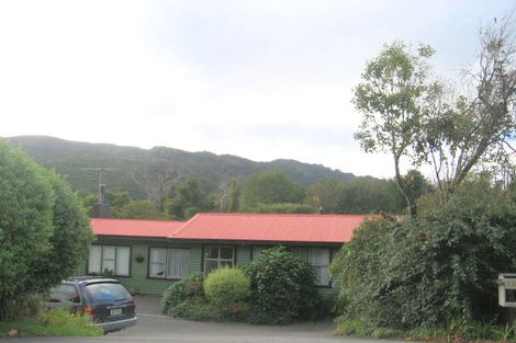 Photo of property in 139 Hine Road, Wainuiomata, Lower Hutt, 5014