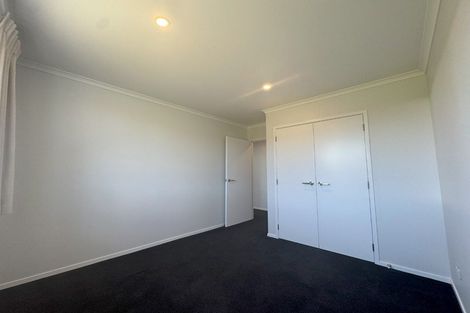 Photo of property in 30 Te Piriti Road, One Tree Point, 0118