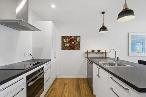 Photo of property in 43 Glen Dene Crescent, Wanaka, 9305