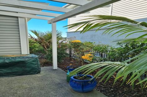 Photo of property in 16 Plantation Terrace, Orewa, 0931
