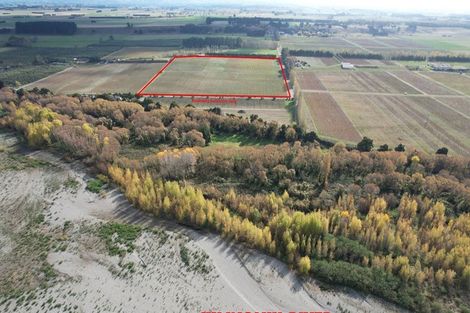 Photo of property in 20 Dakins Road, East Taratahi, Carterton, 5887
