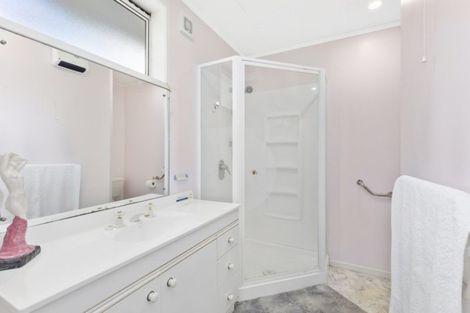 Photo of property in 46 Glen Road, Stokes Valley, Lower Hutt, 5019