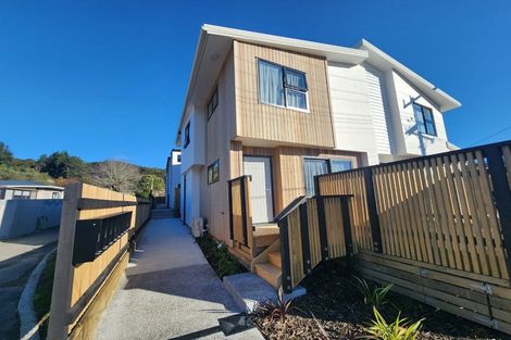 Photo of property in 3/31 Wainuiomata Road, Wainuiomata, Lower Hutt, 5014