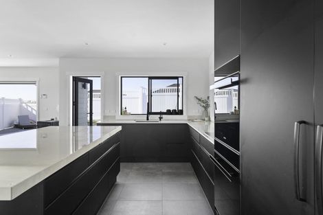 Photo of property in 8 Dulverton Rise, Flagstaff, Hamilton, 3210