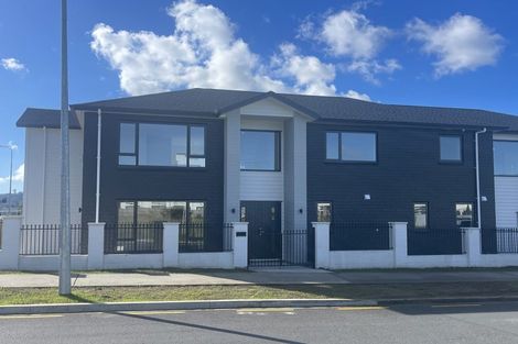Photo of property in 2 Horsefields Drive, Flat Bush, Auckland, 2019