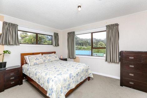 Photo of property in 63 Breakwater Road, Moturoa, New Plymouth, 4310