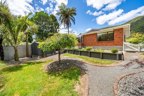 Photo of property in 78c Wyndrum Avenue, Waterloo, Lower Hutt, 5011