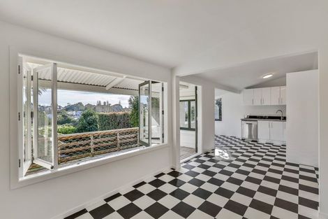 Photo of property in 12 Ryle Street, Freemans Bay, Auckland, 1011