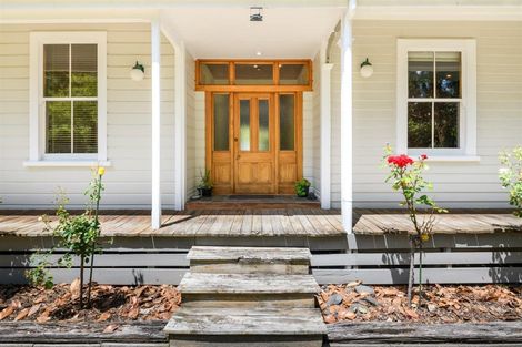 Photo of property in 512a Parewanui Road, Bulls, 4894