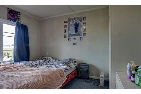 Photo of property in 16 Saint George Street, Watlington, Timaru, 7910