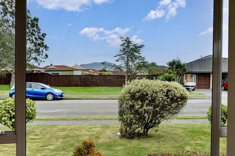Photo of property in 4g Cedar Drive, Paraparaumu Beach, Paraparaumu, 5032