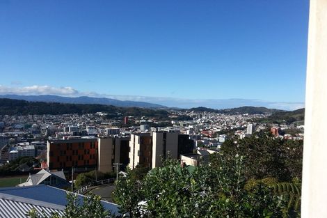 Photo of property in 88 Kelburn Parade, Kelburn, Wellington, 6012