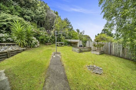Photo of property in 75 Huanui Street, Ranui, Porirua, 5024