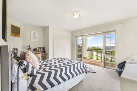 Photo of property in 54 Pinetone Road, Kumeu, 0892