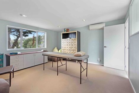 Photo of property in 85 Major Hornbrook Road, Mount Pleasant, Christchurch, 8081