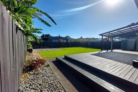 Photo of property in 11 Carr Road, Three Kings, Auckland, 1042