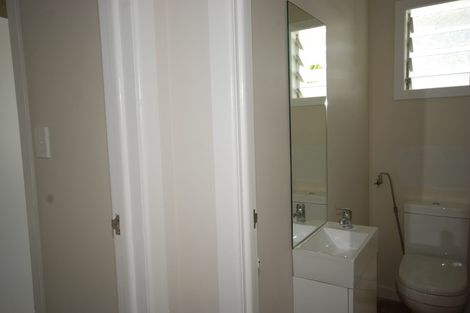 Photo of property in 100 Oakdale Road, Mount Roskill, Auckland, 1041