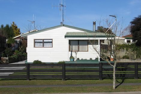 Photo of property in 76 Pelorus Street, Glenview, Hamilton, 3206