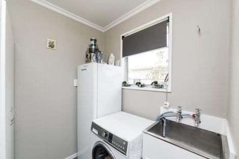 Photo of property in 24 Motuoapa Place, Kelvin Grove, Palmerston North, 4414