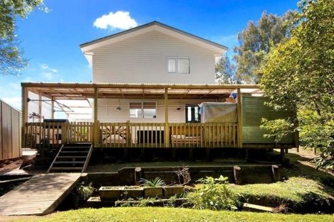 Photo of property in 2/129 Edmonton Road, Te Atatu South, Auckland, 0610
