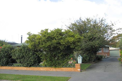 Photo of property in 5 Glenavon Place, Ilam, Christchurch, 8041