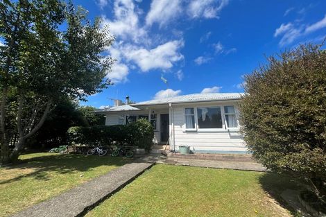 Photo of property in 25 Kings Drive, Levin, 5510