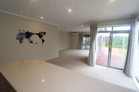 Photo of property in 9 Touhou Road, Hobsonville, Auckland, 0616