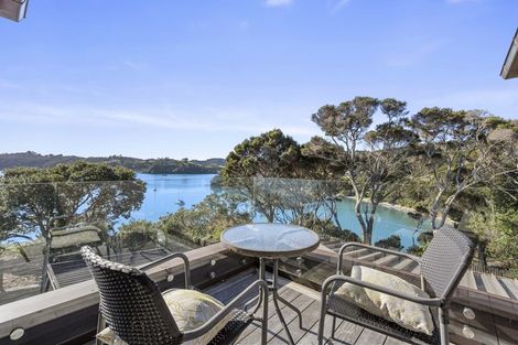 Photo of property in 18b Kaha Place, Russell, 0272